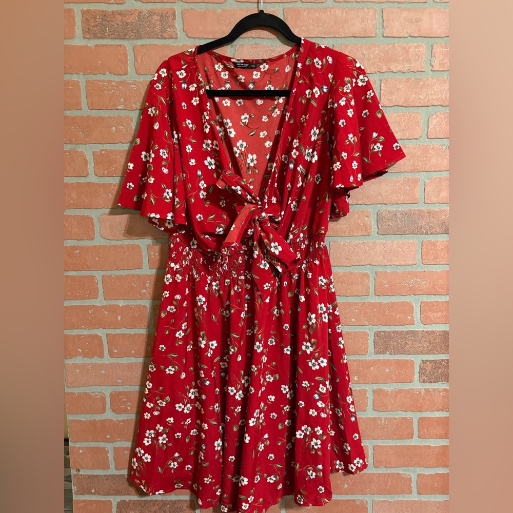 SHEIN Curve Red Floral Dress - Size 1X
